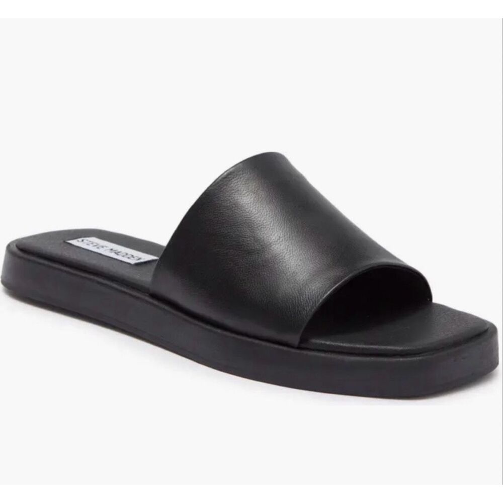 Steve Madden Holmes Sandals